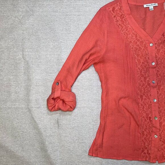 Studio Works | Coral Button Front Top with Lace | Large - Picture 4 of 10